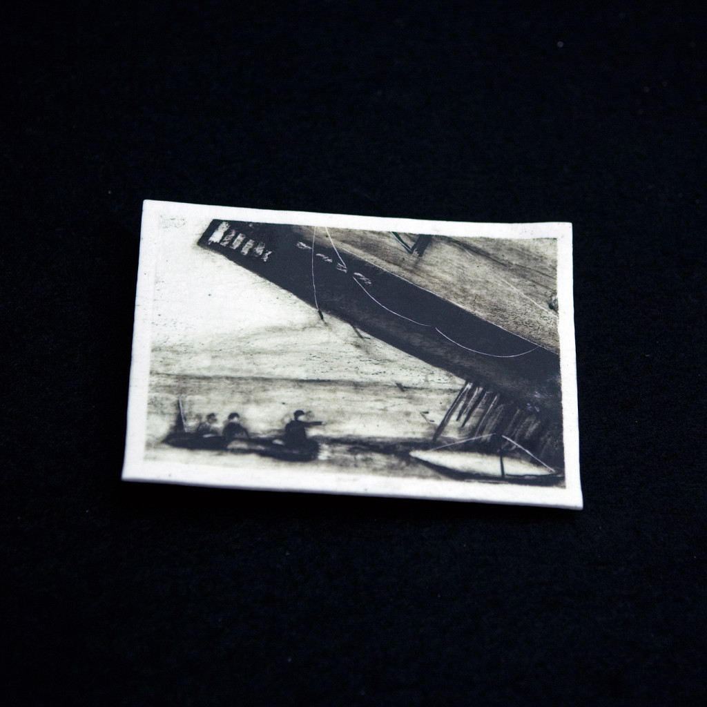 154 - Phossil 27 (concordia album9) - 13.7cm x 10cm x 0.2cm approx.- hand-painted with pigment on porcelain, fired twice up to 1280cº